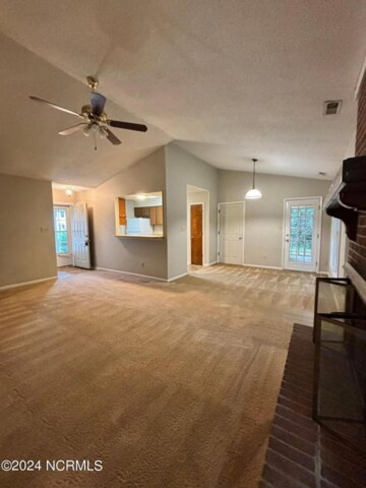 Picture of Home For Rent in Jacksonville, North Carolina, United States