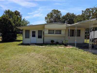 Home For Sale in Astatula, Florida