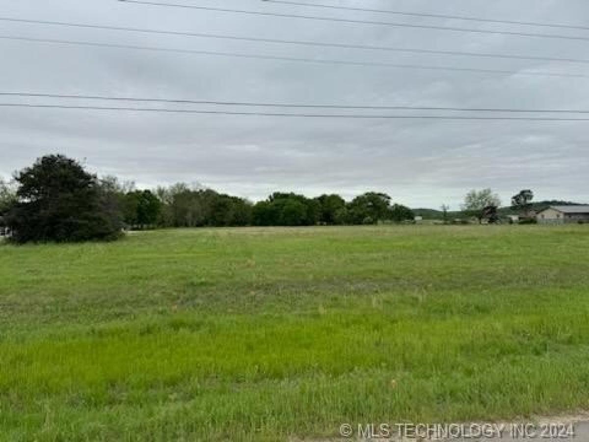 Picture of Residential Land For Sale in Eufaula, Oklahoma, United States