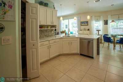 Home For Sale in Sebastian, Florida