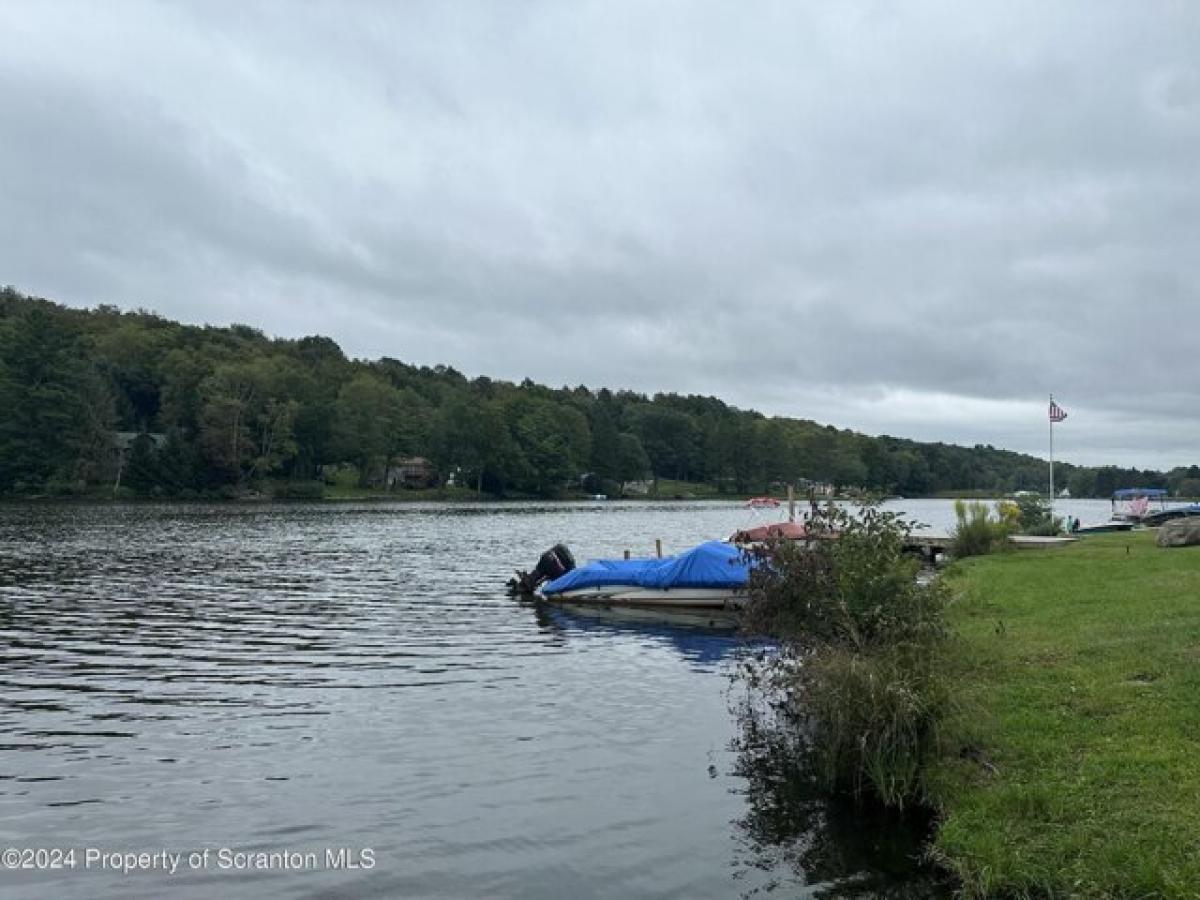 Picture of Home For Sale in Kingsley, Pennsylvania, United States