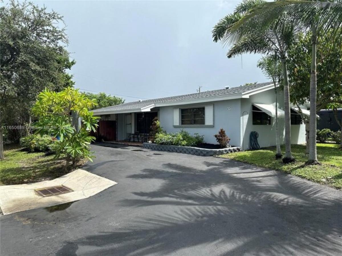 Picture of Home For Sale in Oakland Park, Florida, United States