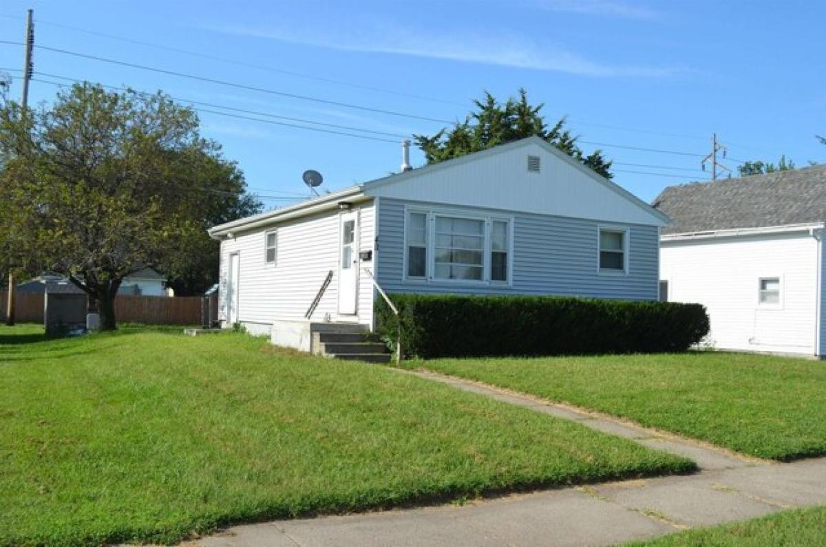 Picture of Home For Sale in Norfolk, Nebraska, United States