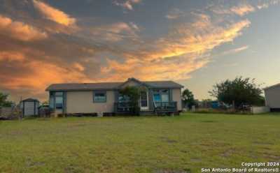 Home For Sale in Marion, Texas