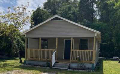 Home For Sale in Lake City, Florida