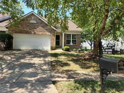 Home For Sale in Ballwin, Missouri