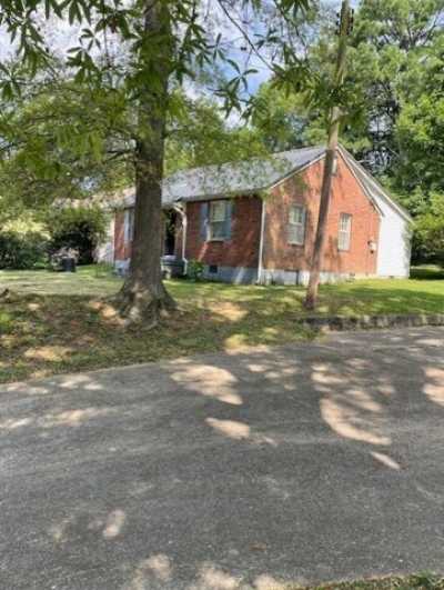 Home For Sale in Paris, Tennessee