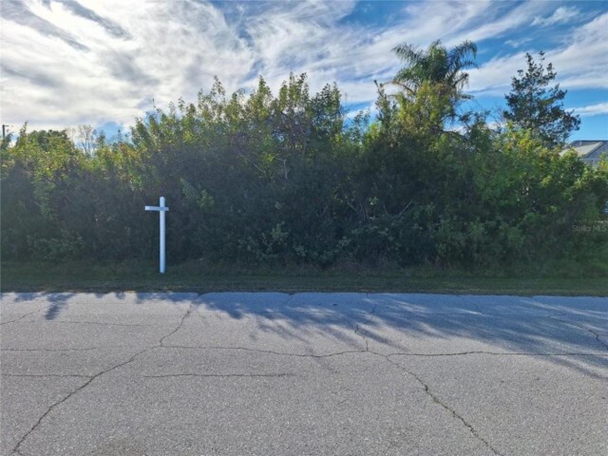 Picture of Residential Land For Sale in Englewood, Florida, United States