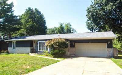 Home For Sale in East Alton, Illinois