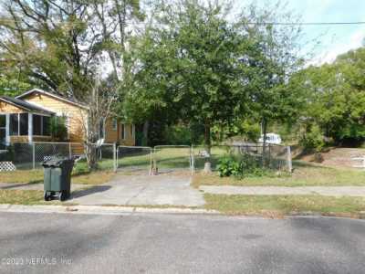 Residential Land For Sale in Jacksonville, Florida