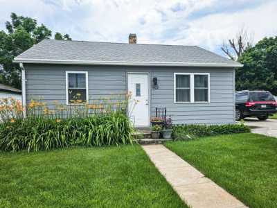 Home For Sale in Wagner, South Dakota