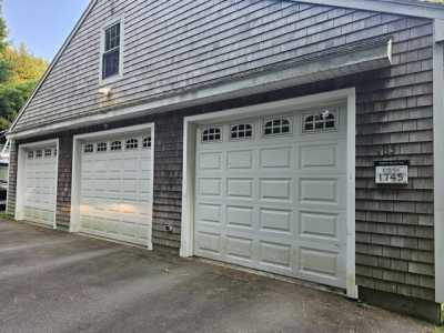 Home For Rent in Waterford, Connecticut