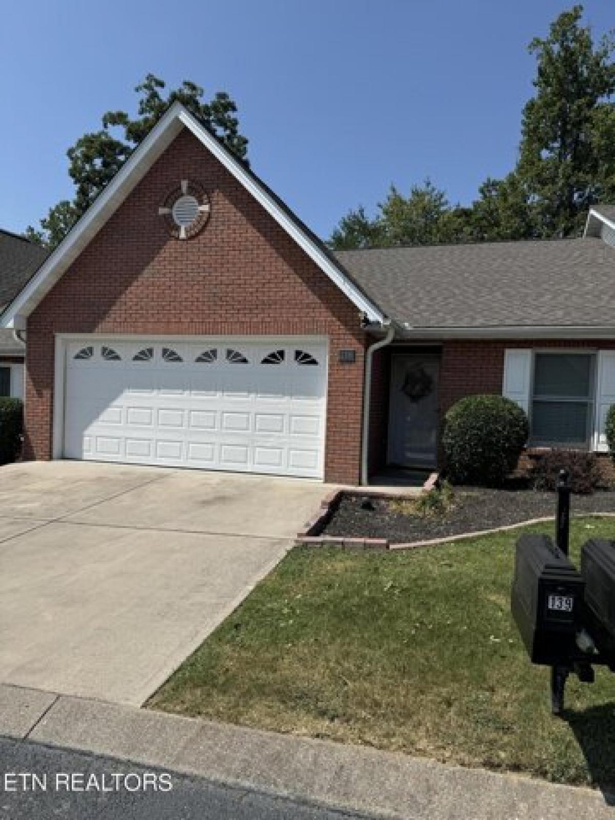 Picture of Home For Sale in Seymour, Tennessee, United States