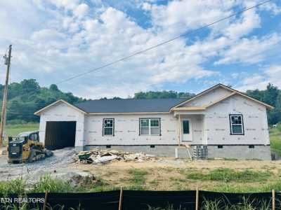 Home For Sale in New Tazewell, Tennessee