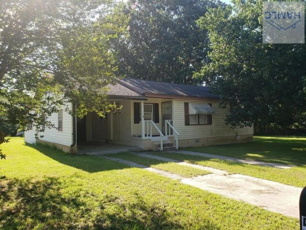 Picture of Home For Sale in Claxton, Georgia, United States