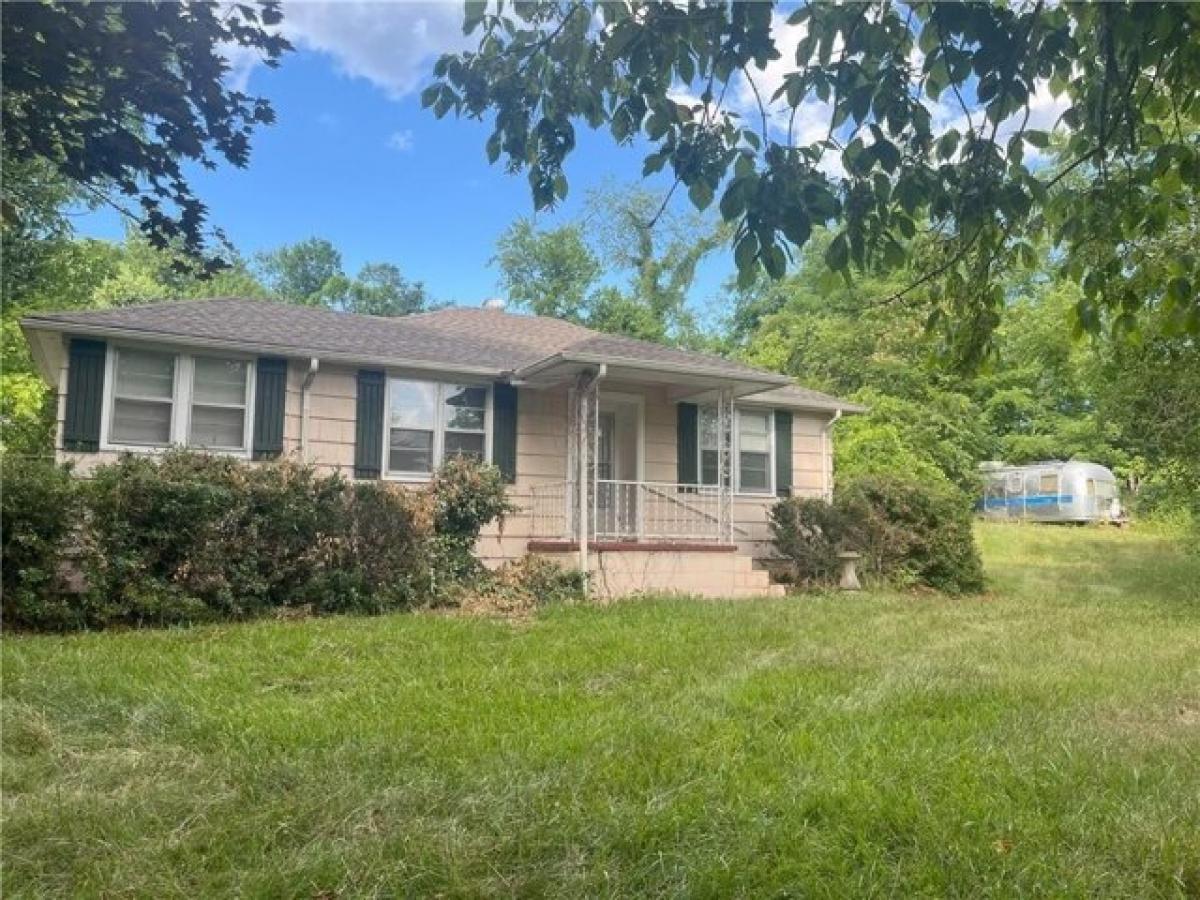 Picture of Home For Sale in Hiawassee, Georgia, United States