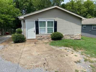 Home For Sale in Madison, Tennessee