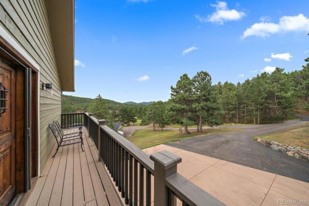 Picture of Home For Sale in Evergreen, Colorado, United States