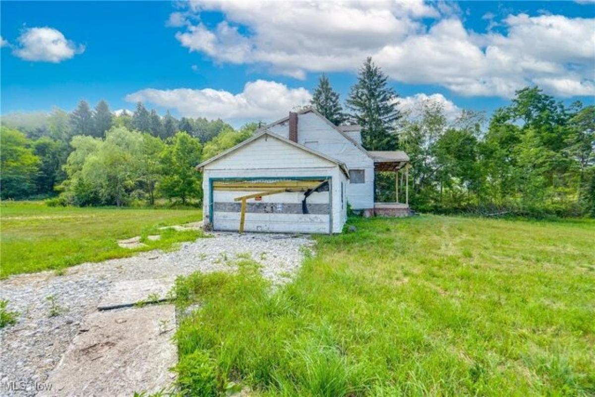 Picture of Home For Sale in Waynesburg, Ohio, United States