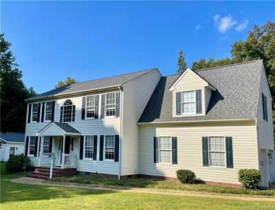 Home For Sale in Lanexa, Virginia