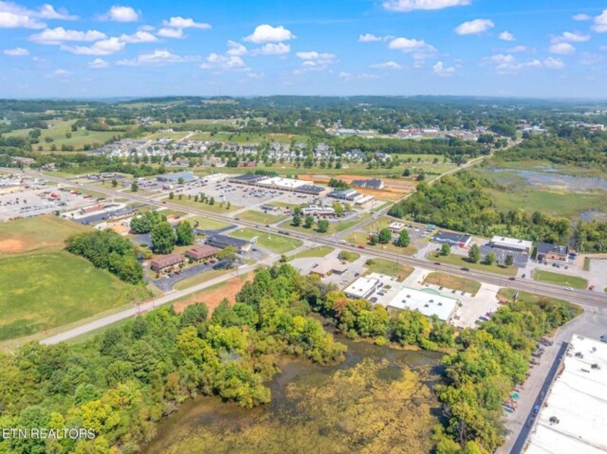 Picture of Residential Land For Sale in Sweetwater, Tennessee, United States