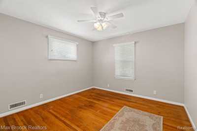 Home For Rent in Royal Oak, Michigan