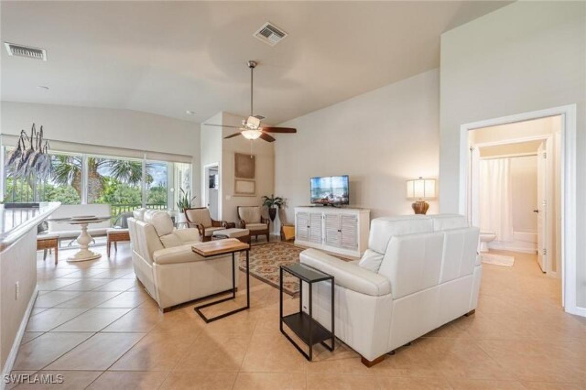 Picture of Home For Sale in North Fort Myers, Florida, United States