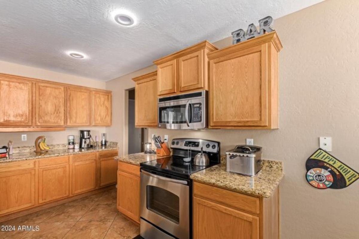 Picture of Home For Sale in Apache Junction, Arizona, United States