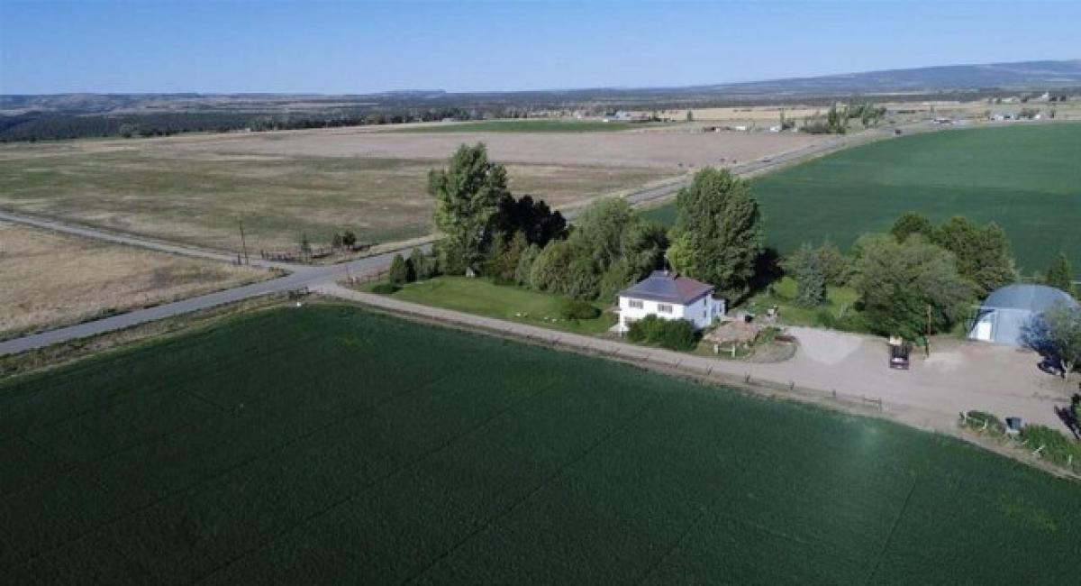 Picture of Home For Sale in Redvale, Colorado, United States