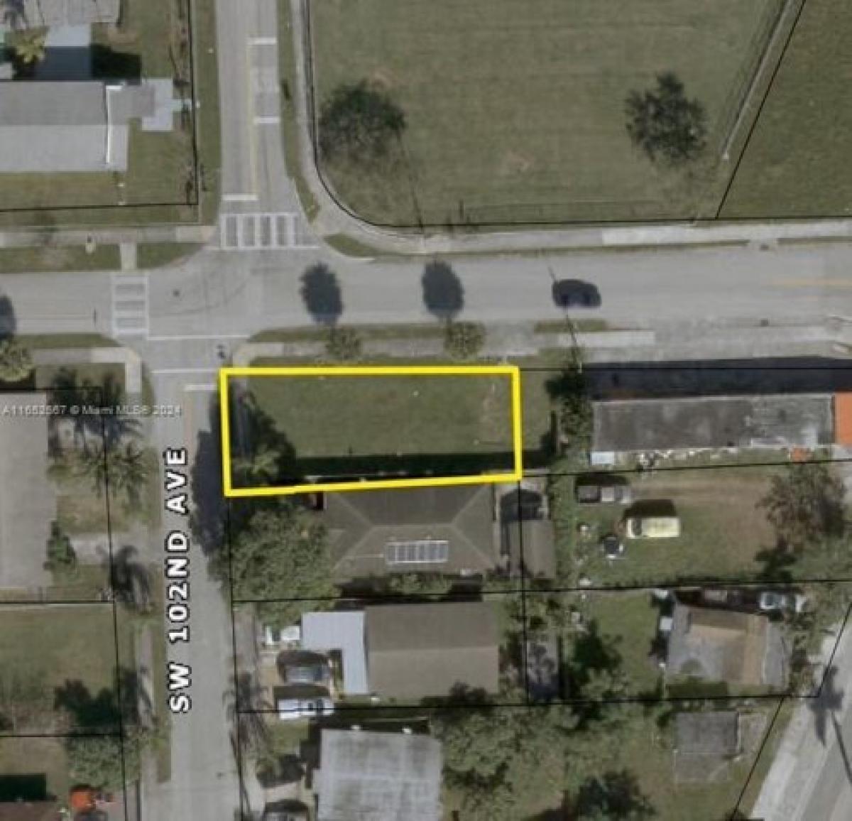 Picture of Residential Land For Sale in Miami, Florida, United States