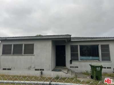 Home For Sale in Compton, California