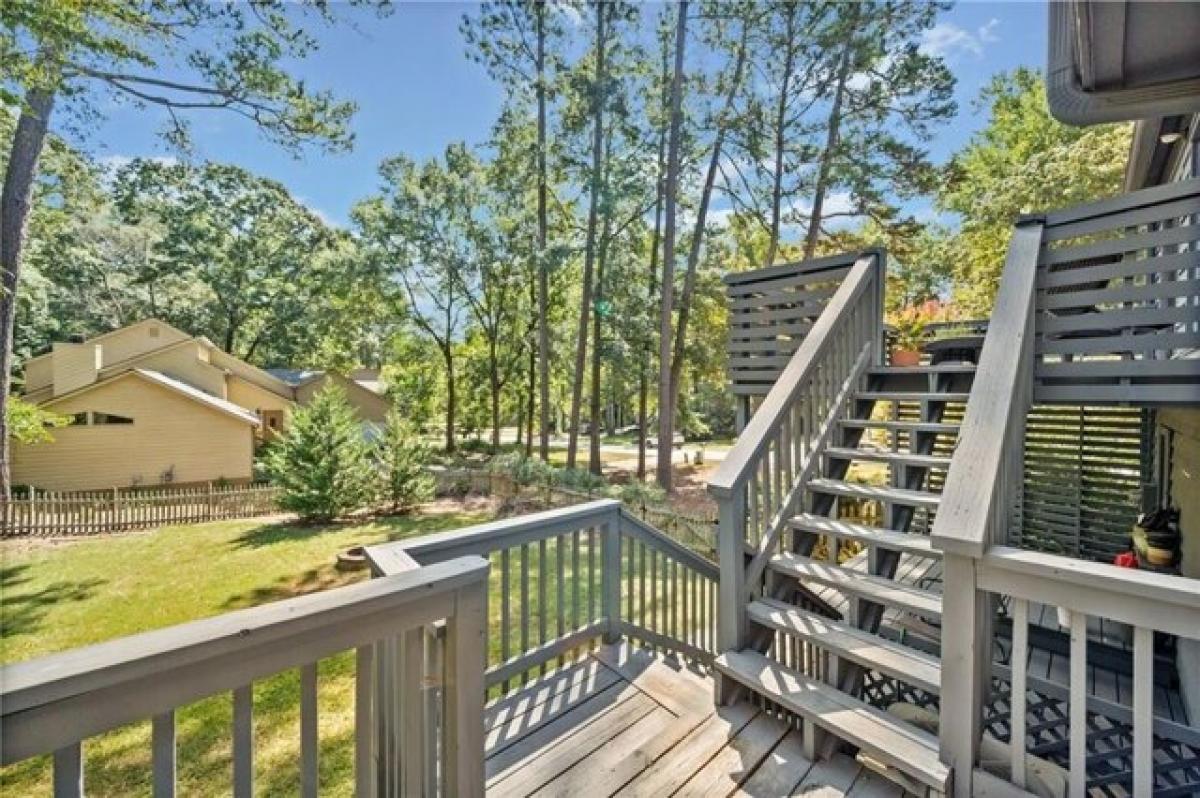 Picture of Home For Sale in Kennesaw, Georgia, United States