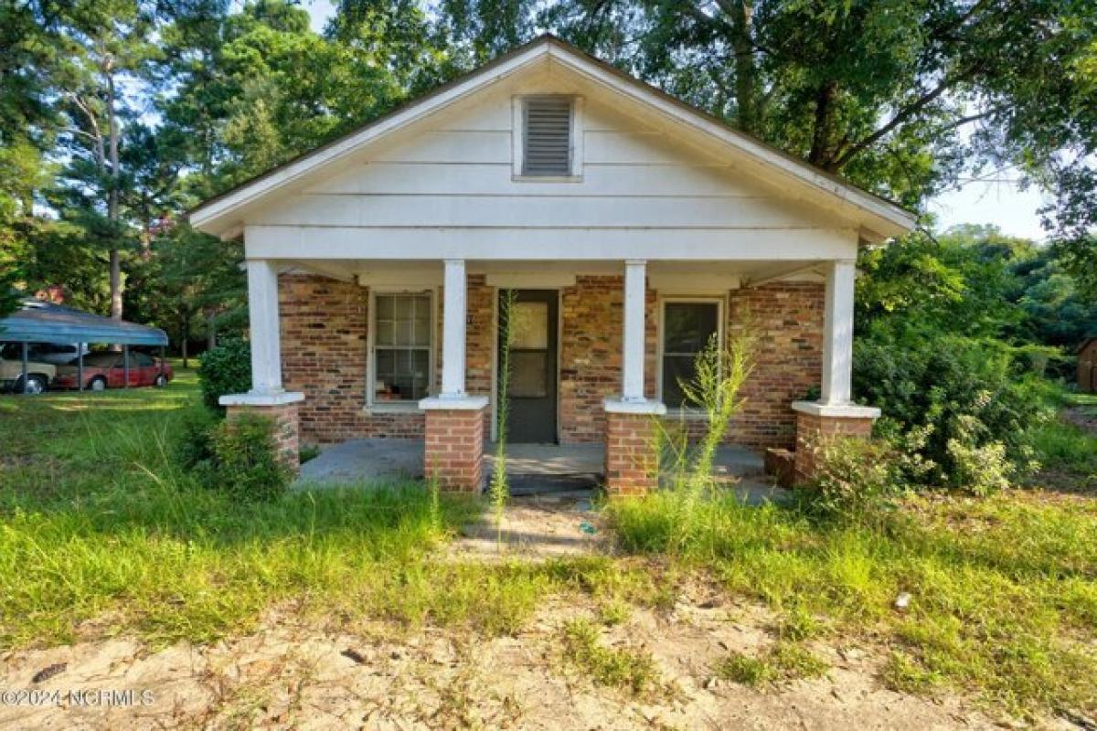 Picture of Home For Sale in Laurinburg, North Carolina, United States