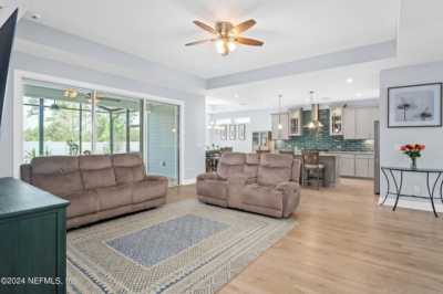 Home For Sale in Middleburg, Florida