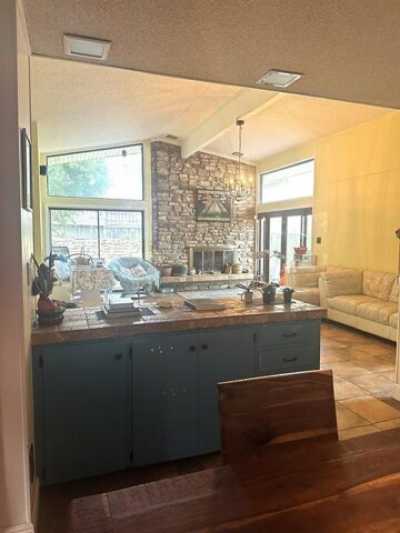 Home For Rent in Lakeway, Texas