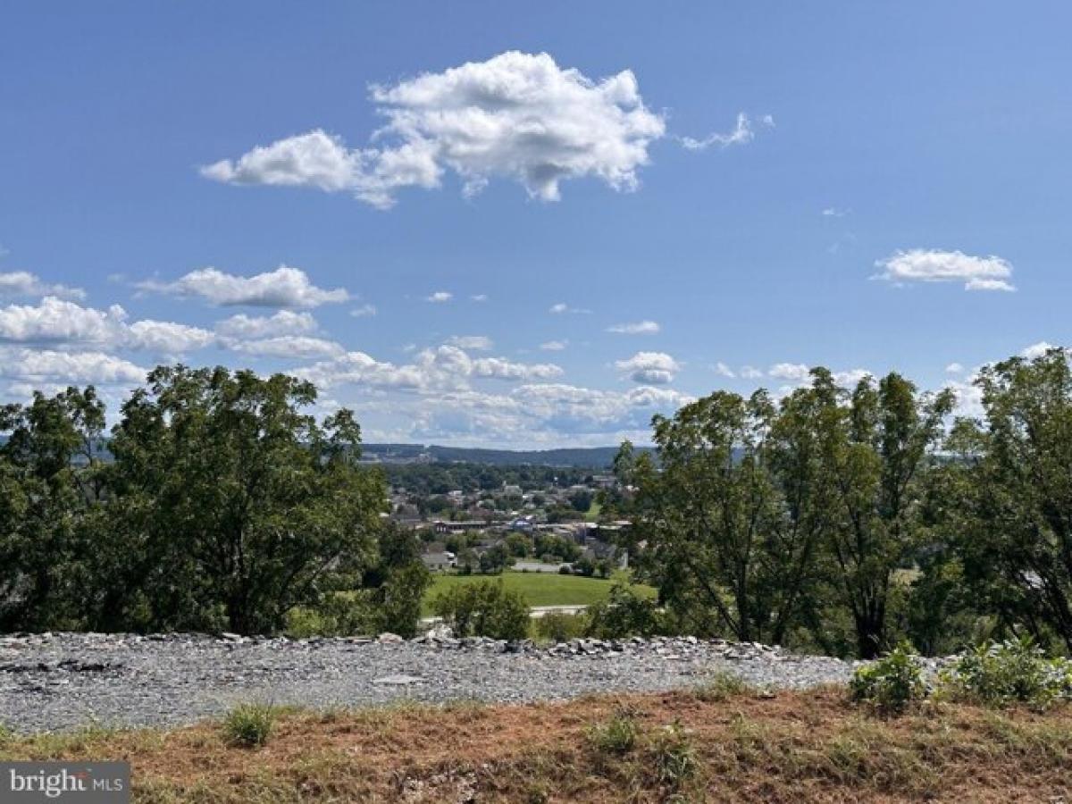 Picture of Home For Sale in Kutztown, Pennsylvania, United States