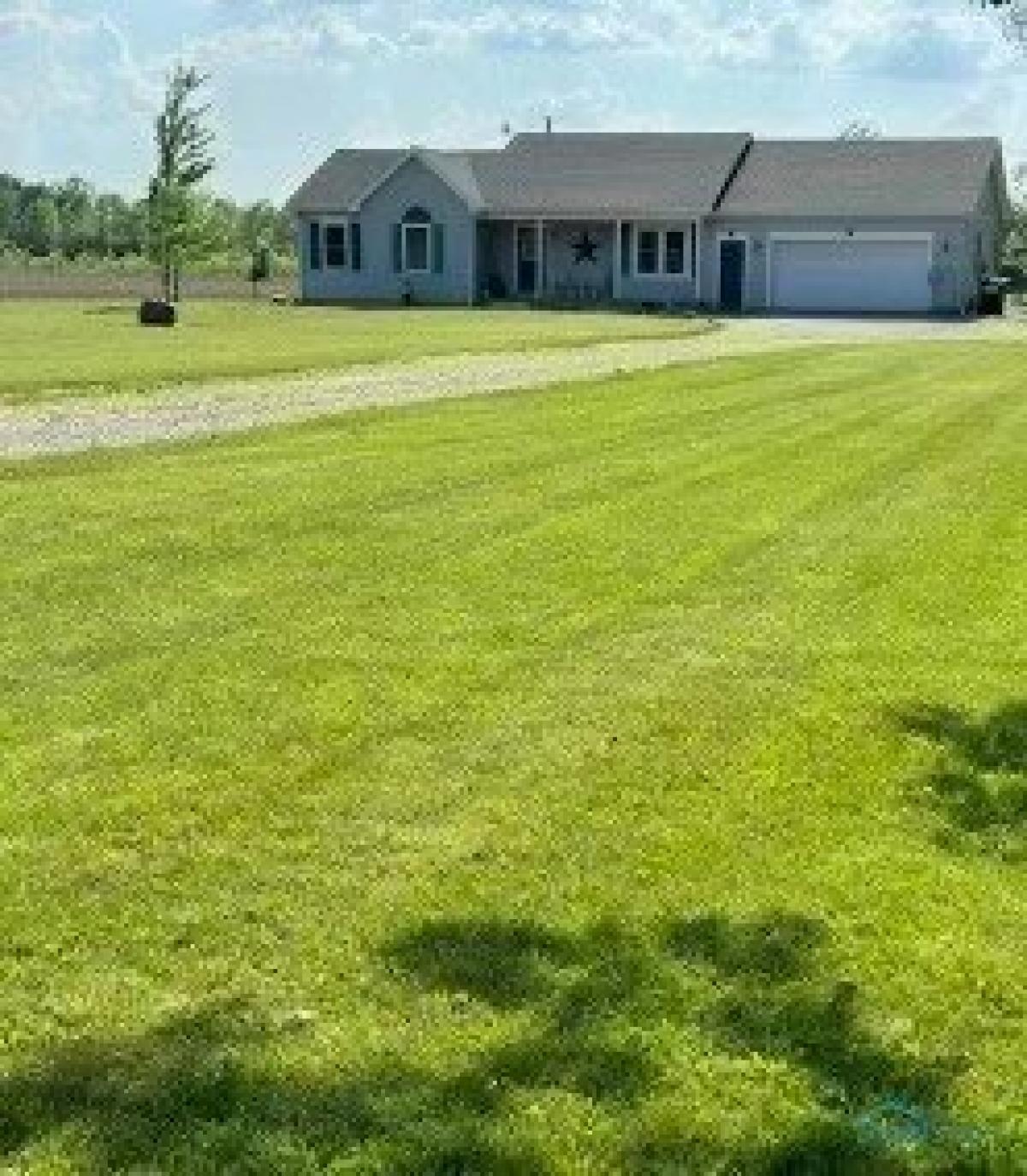 Picture of Home For Sale in North Baltimore, Ohio, United States