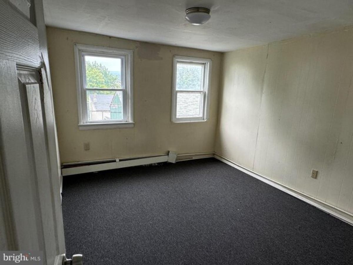 Picture of Apartment For Rent in Pottsville, Pennsylvania, United States