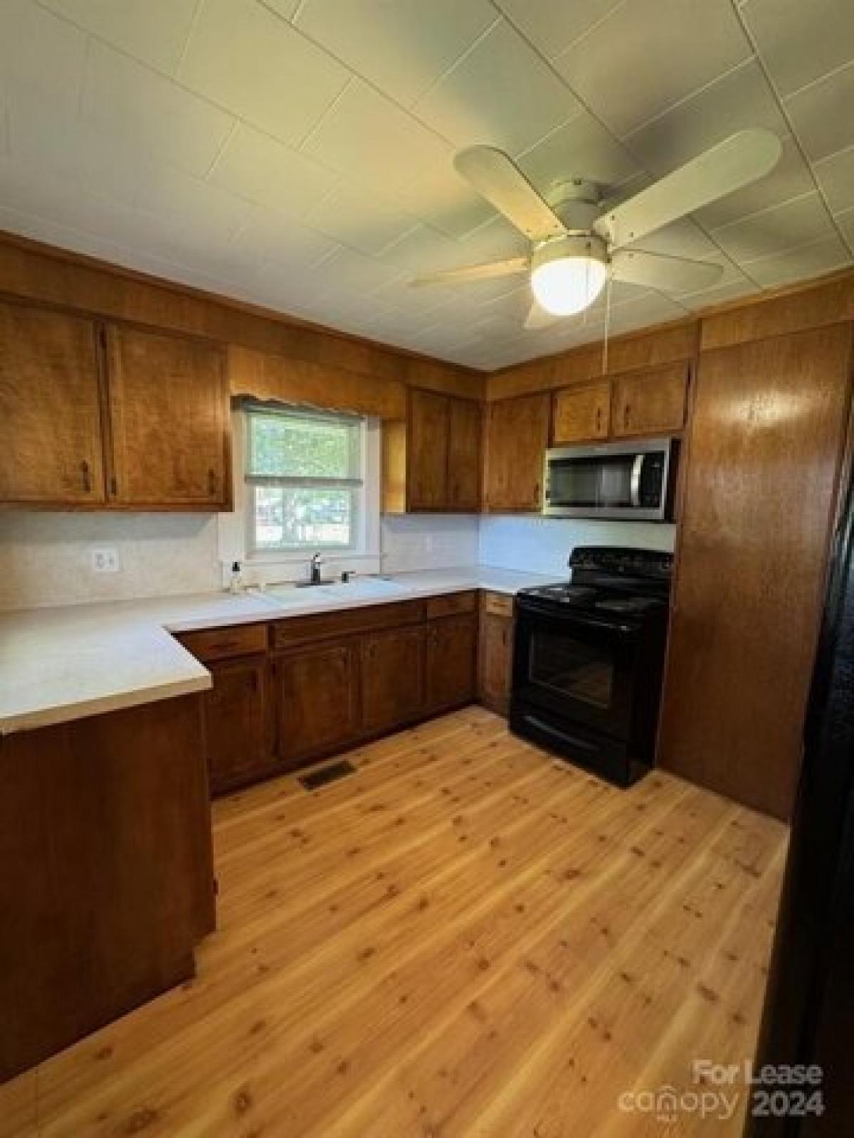 Picture of Home For Rent in Hickory, North Carolina, United States