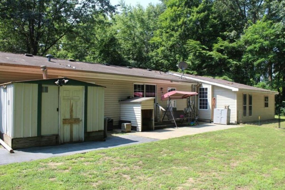 Picture of Home For Sale in Bridgman, Michigan, United States