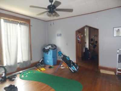 Home For Sale in Pontiac, Michigan