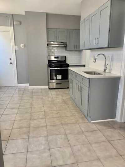 Home For Rent in Bayonne, New Jersey