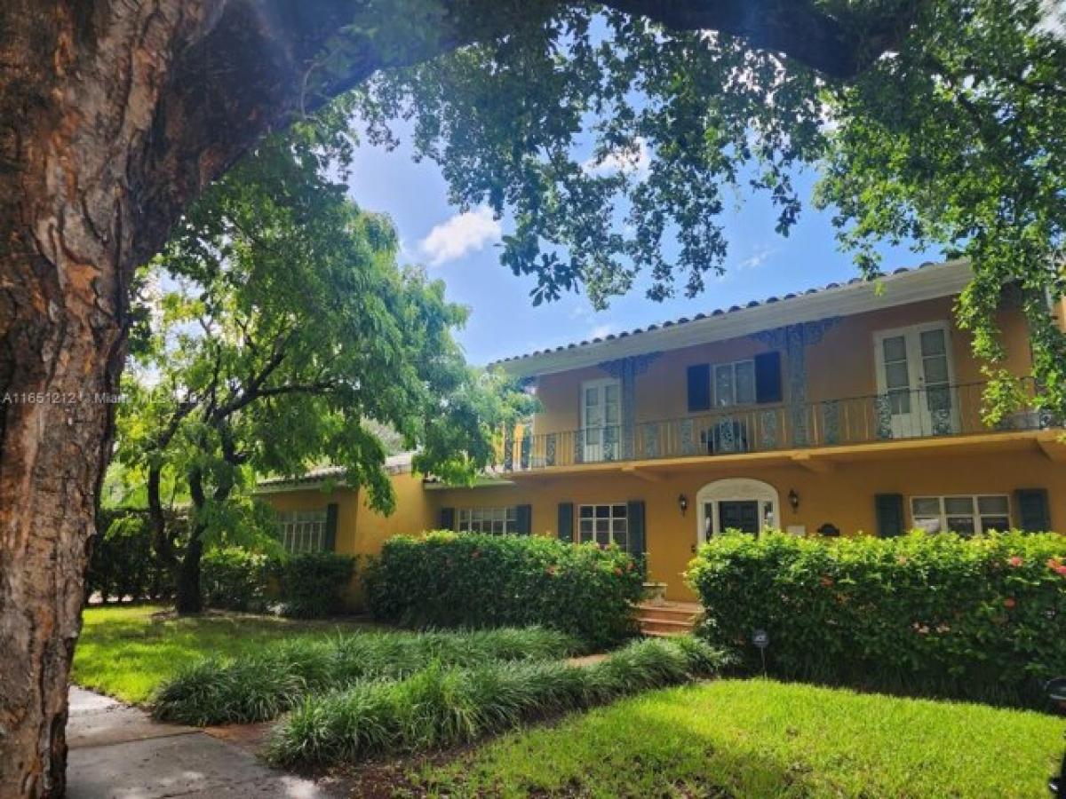 Picture of Home For Sale in Coral Gables, Florida, United States