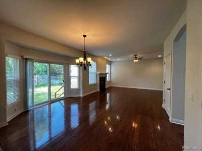 Home For Rent in Troy, Michigan