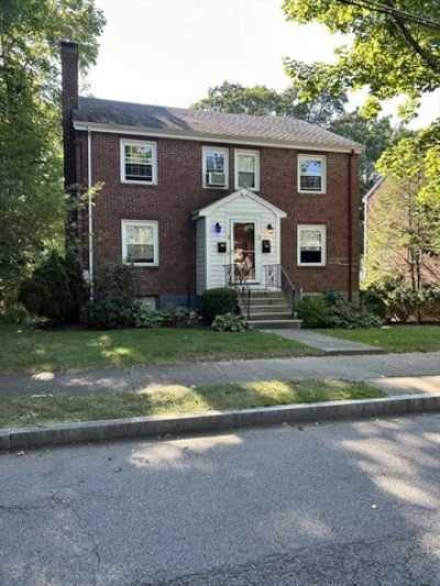 Apartment For Rent in Newton, Massachusetts