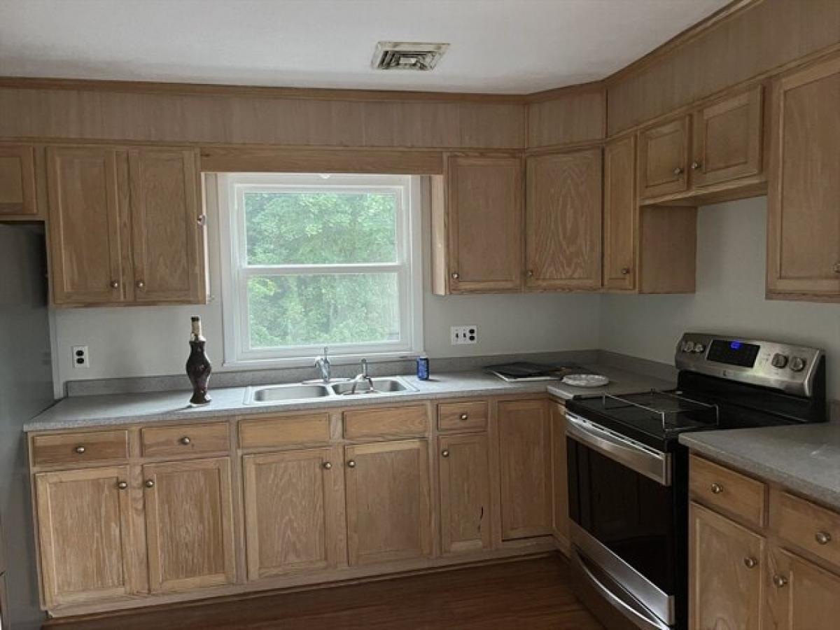 Picture of Apartment For Rent in West Bridgewater, Massachusetts, United States