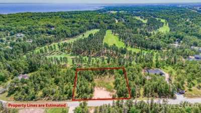 Residential Land For Sale in Gladstone, Michigan