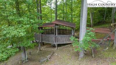 Home For Sale in Elk Park, North Carolina