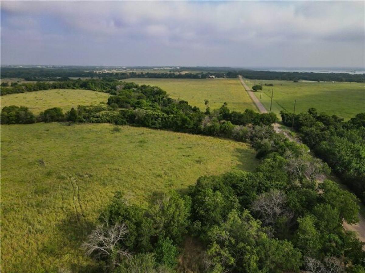 Picture of Residential Land For Sale in Woodway, Texas, United States