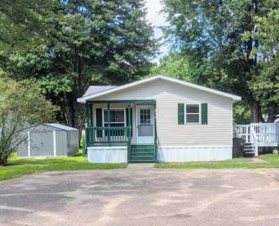 Home For Sale in Altoona, Wisconsin